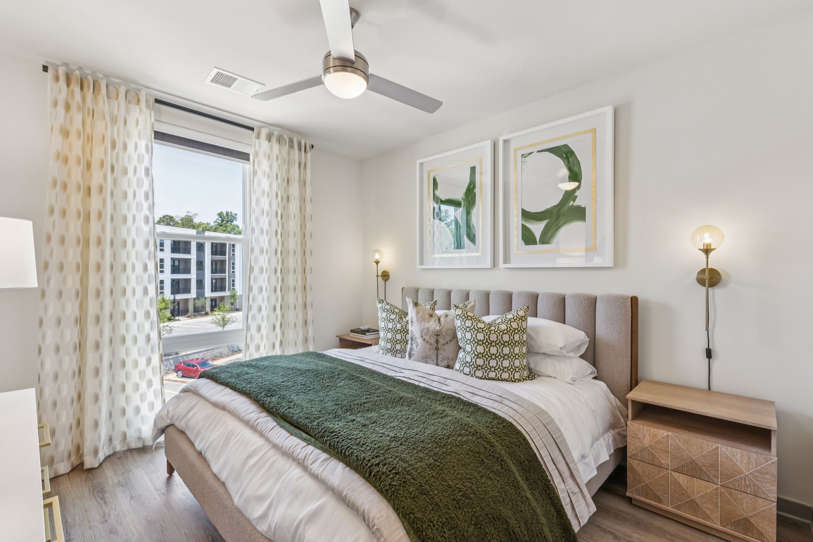 AuraFifty4-Luxury-Community-Bedroom-in-Chapel-Hill-North-Carolina